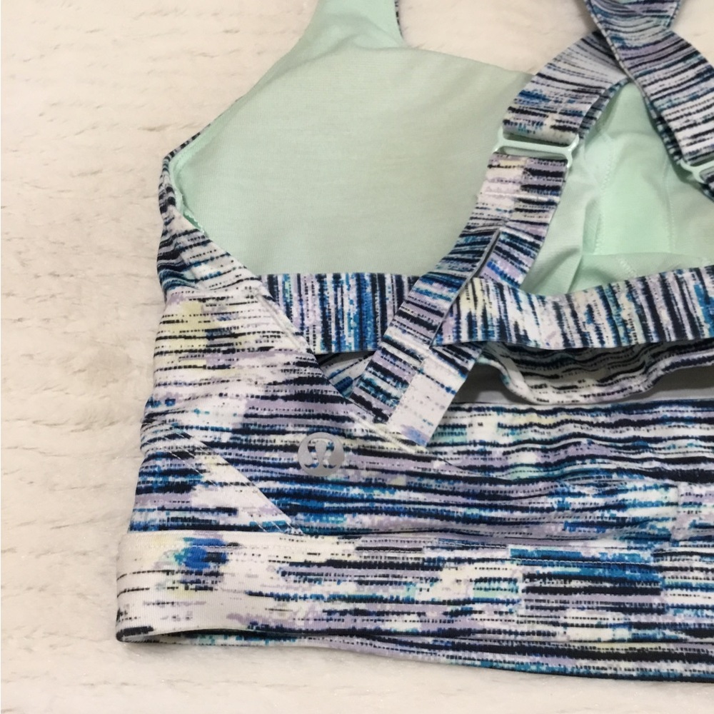 Lululemon Pure Practice Sports Bra Blurry Belle Multi Sea Mist size 6 - Picture 7 of 7